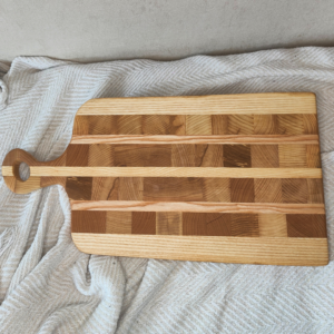 Planche à découper en bois de bout de frêne, de hêtre et de chêne